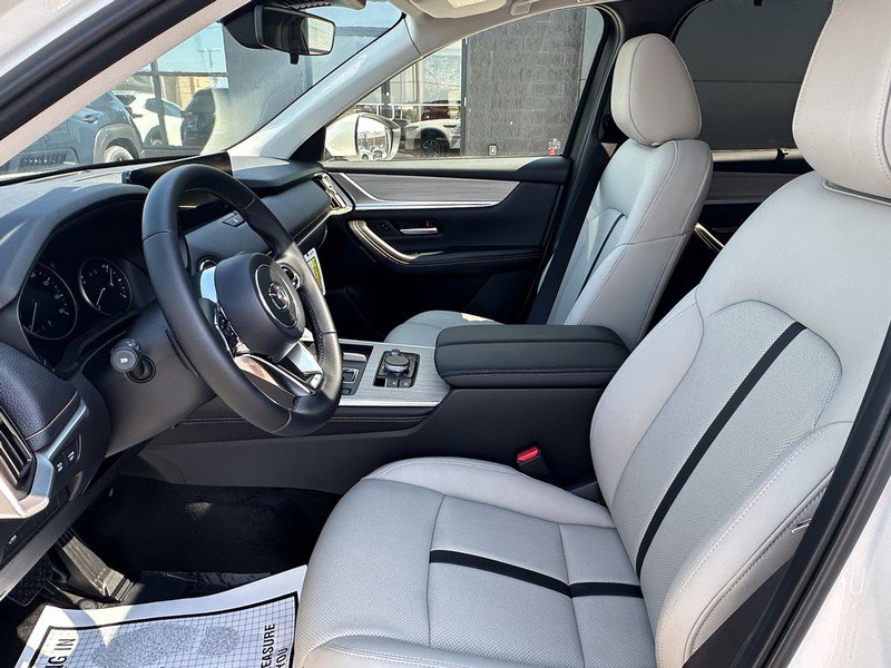 New 2025 MAZDA CX-90 3.3 Turbo w/ Preferred Package image 16