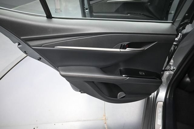 Used 2025 Toyota Camry XLE AWD/4WD image 29