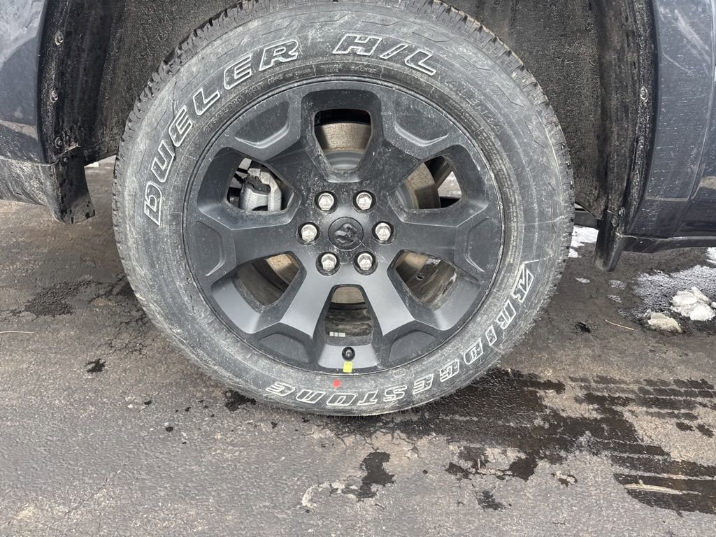 New 2026 RAM 1500 4x4 Crew Cab image 52