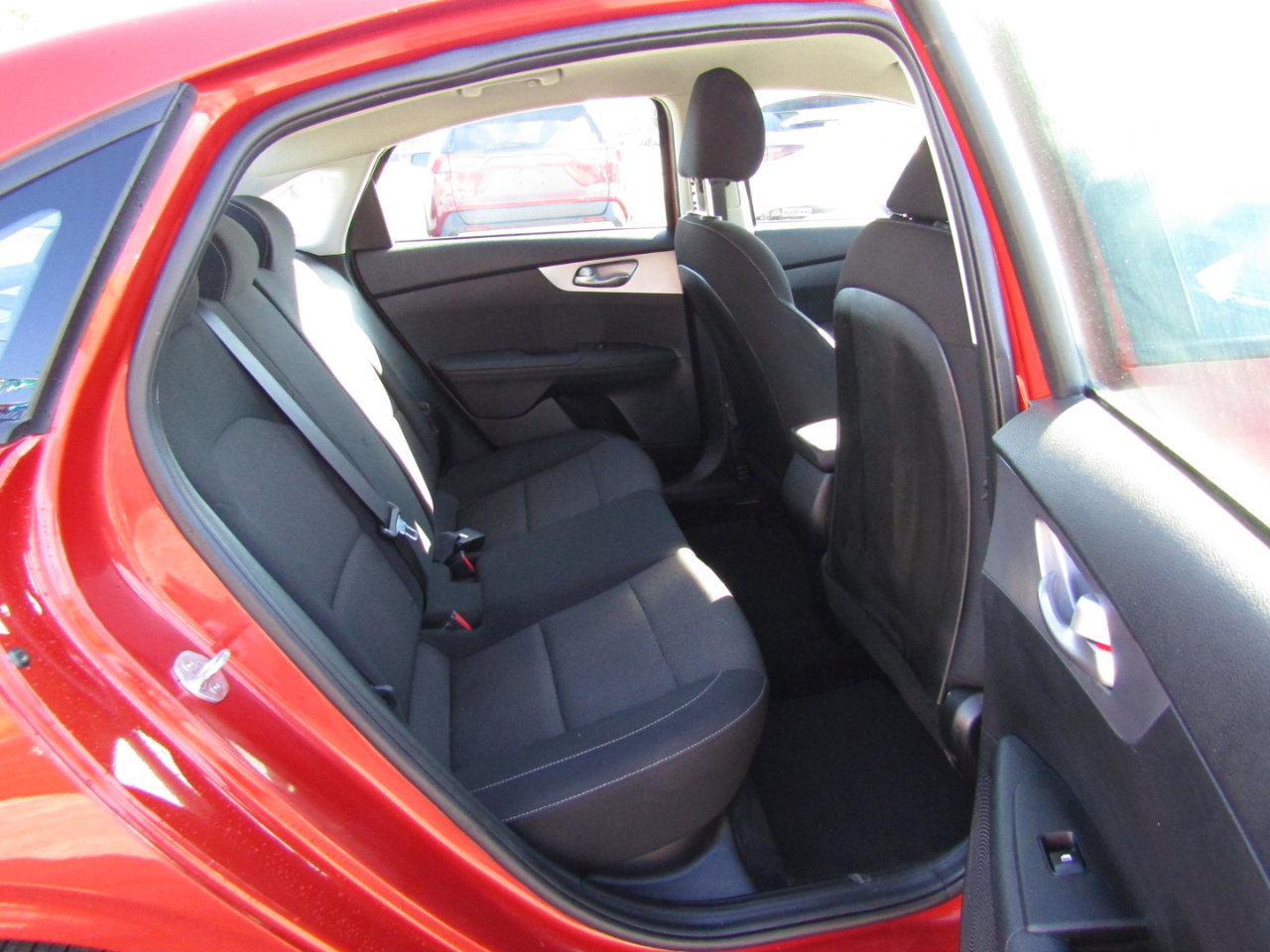 Used 2022 Kia Forte LXS w/ LXS Technology Package image 23