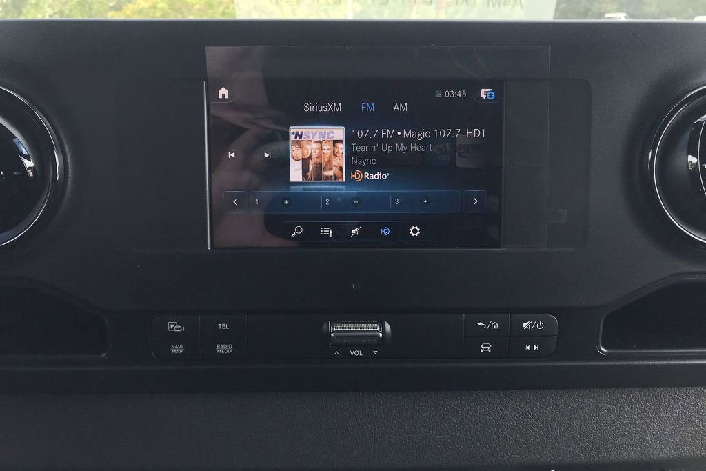 Used 2023 Mercedes-Benz Sprinter 2500 image 15