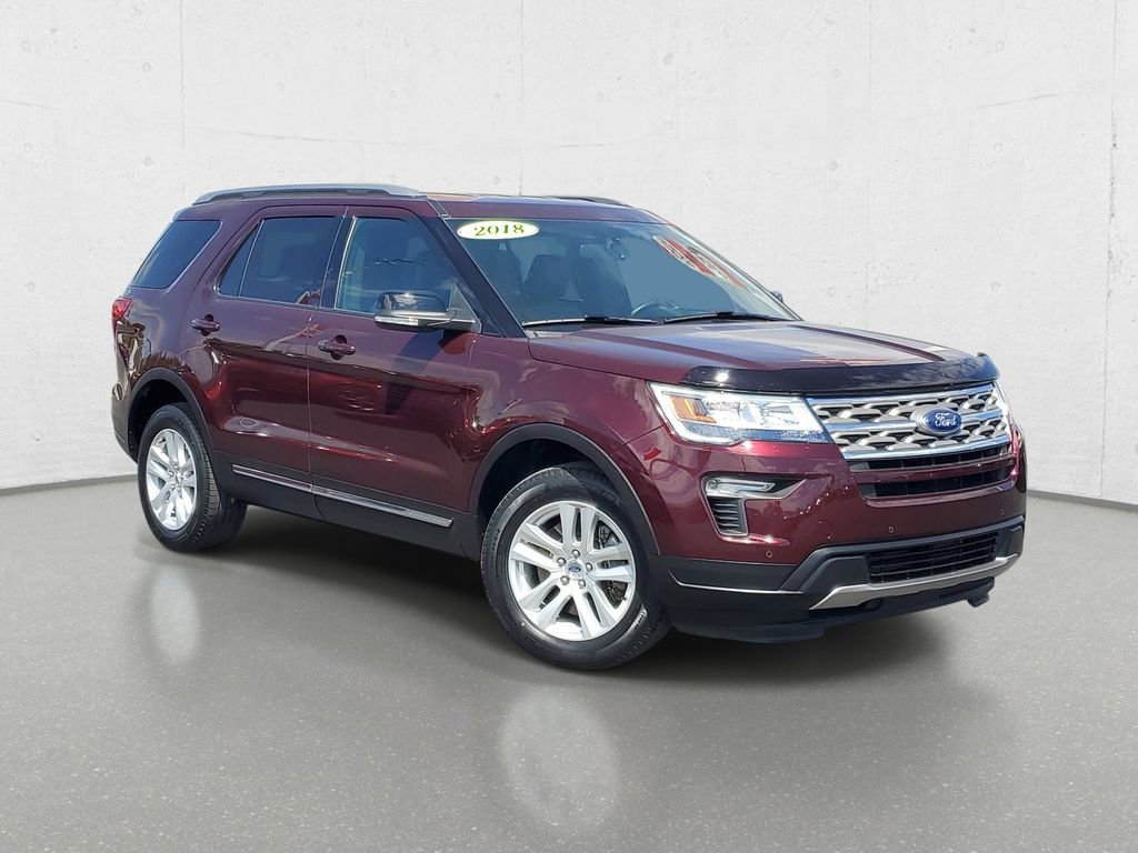 Used 2018 Ford Explorer XLT w/ Equipment Group 202A AWD/4WD image 2