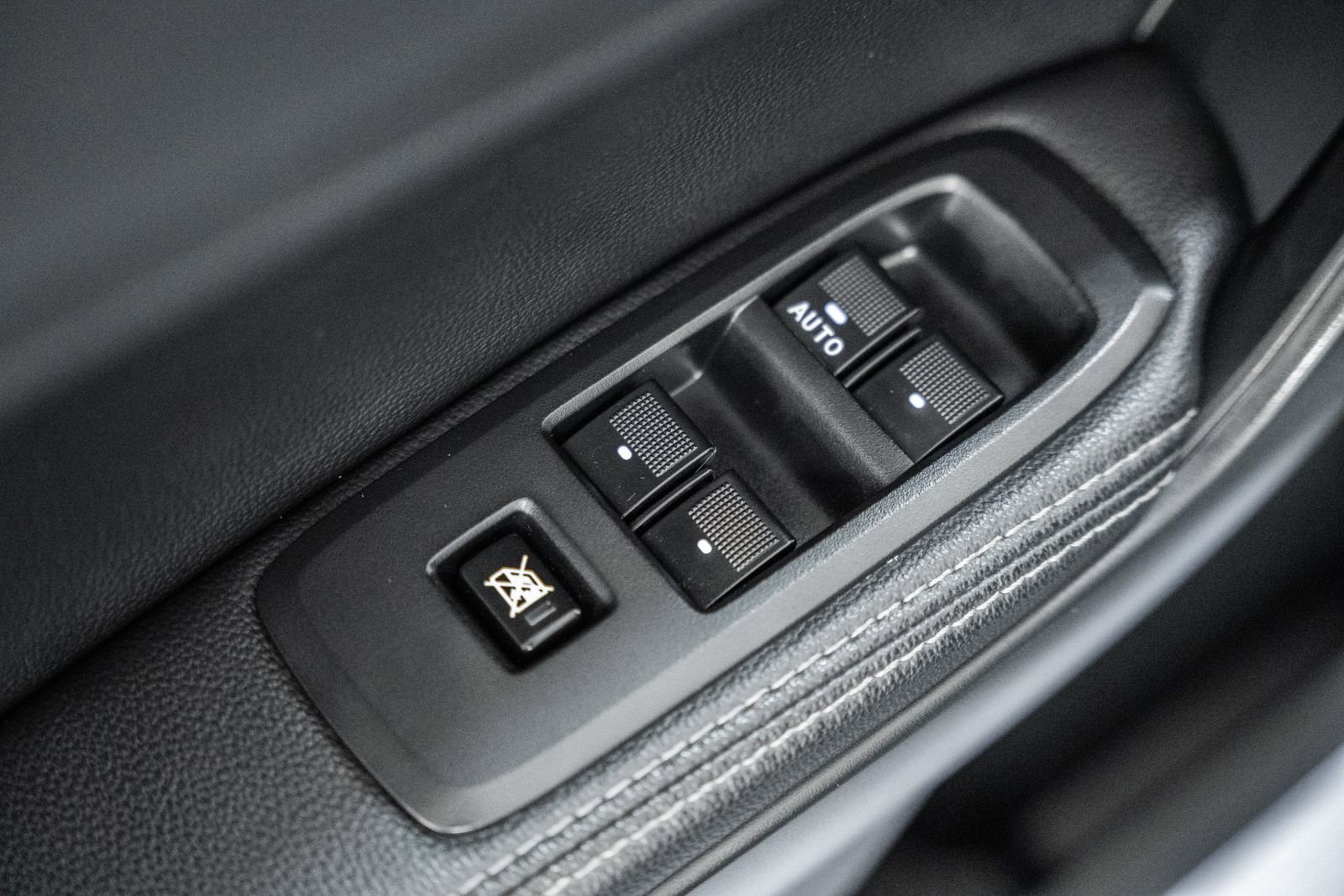 Certified 2022 Ford Ranger Lariat w/ Tremor Off-Road Package image 49