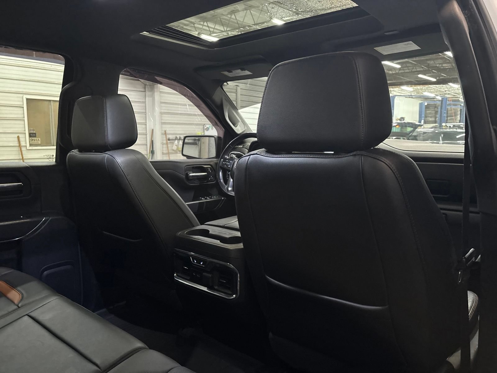 Used 2020 GMC Sierra 1500 AT4 w/ AT4 Premium Package AWD/4WD image 29
