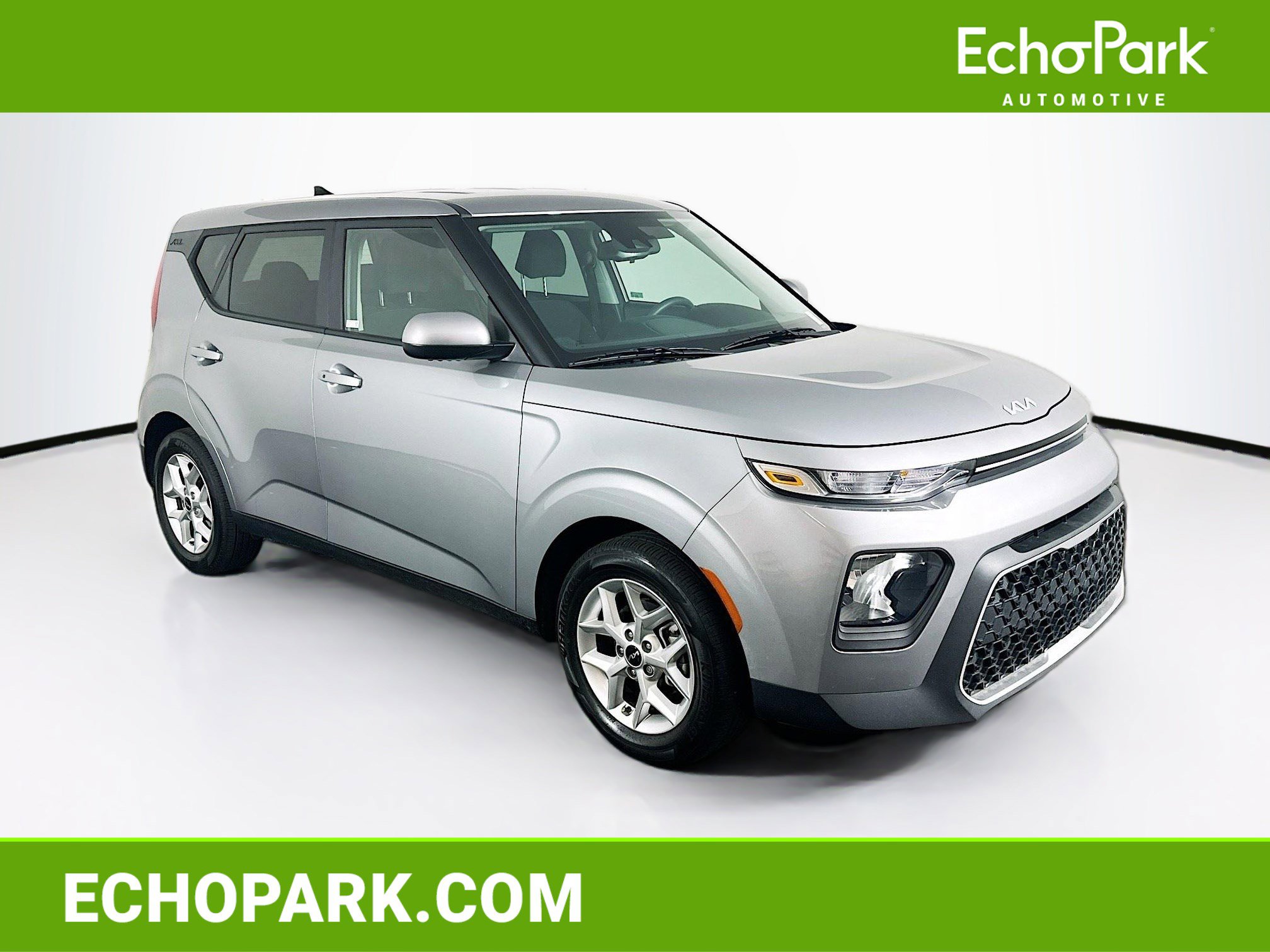 Used 2022 Kia Soul S FWD image 1