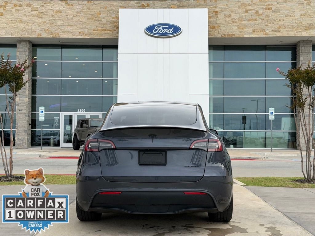 Used 2022 Tesla Model Y Performance AWD/4WD image 18