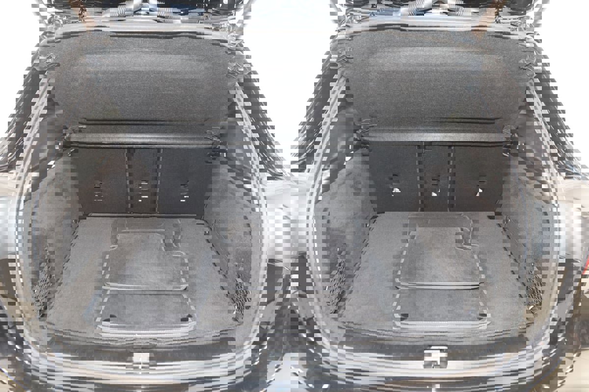 Used 2022 Mercedes-Benz GLA 250 4MATIC image 54