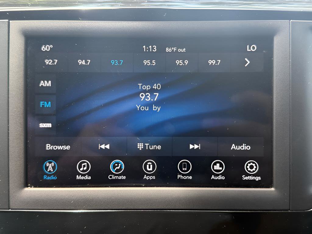 Used 2018 Chrysler Pacifica Touring Plus w/ S Appearance Package FWD image 19