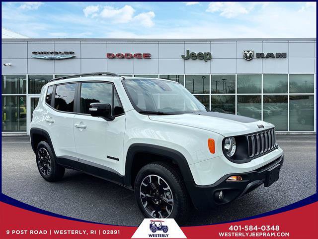 Used 2023 Jeep Renegade Latitude w/ Sun/Sound Group