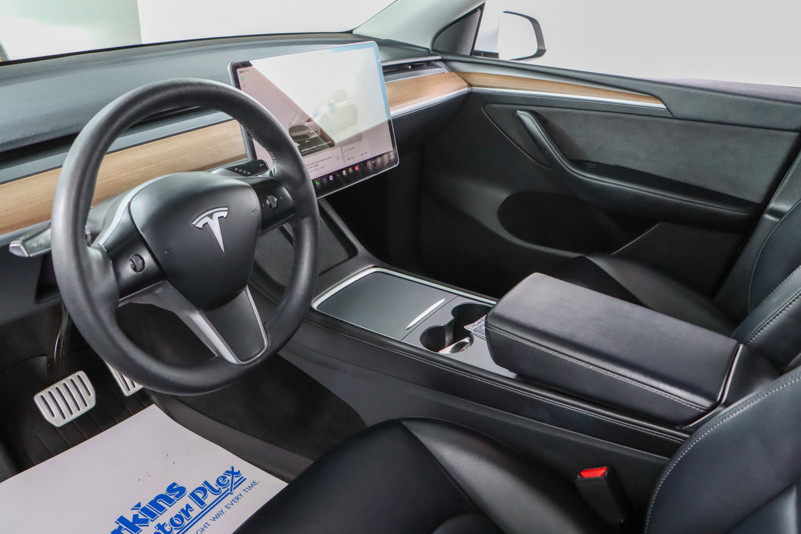 Used 2023 Tesla Model Y Performance image 22