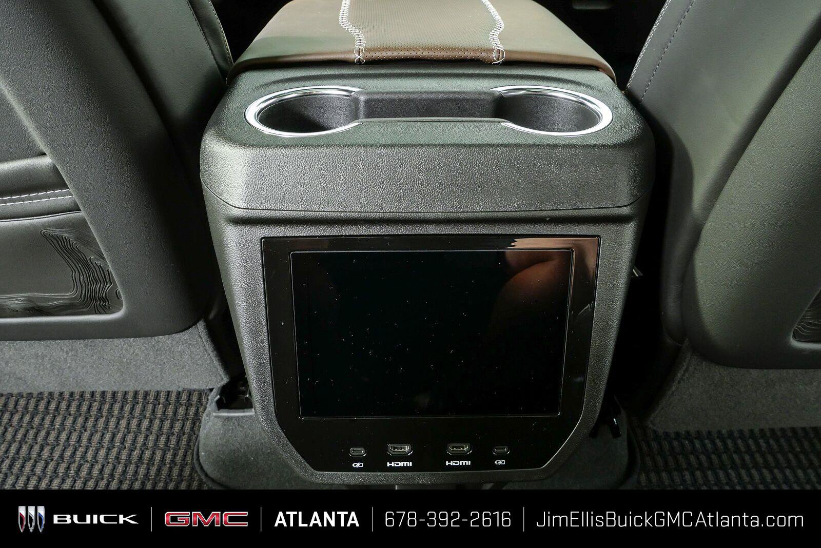 New 2026 GMC Yukon XL Denali Ultimate AWD/4WD image 19
