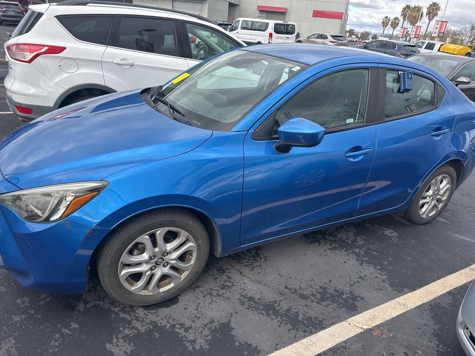 Used 2018 Toyota Yaris iA image 2