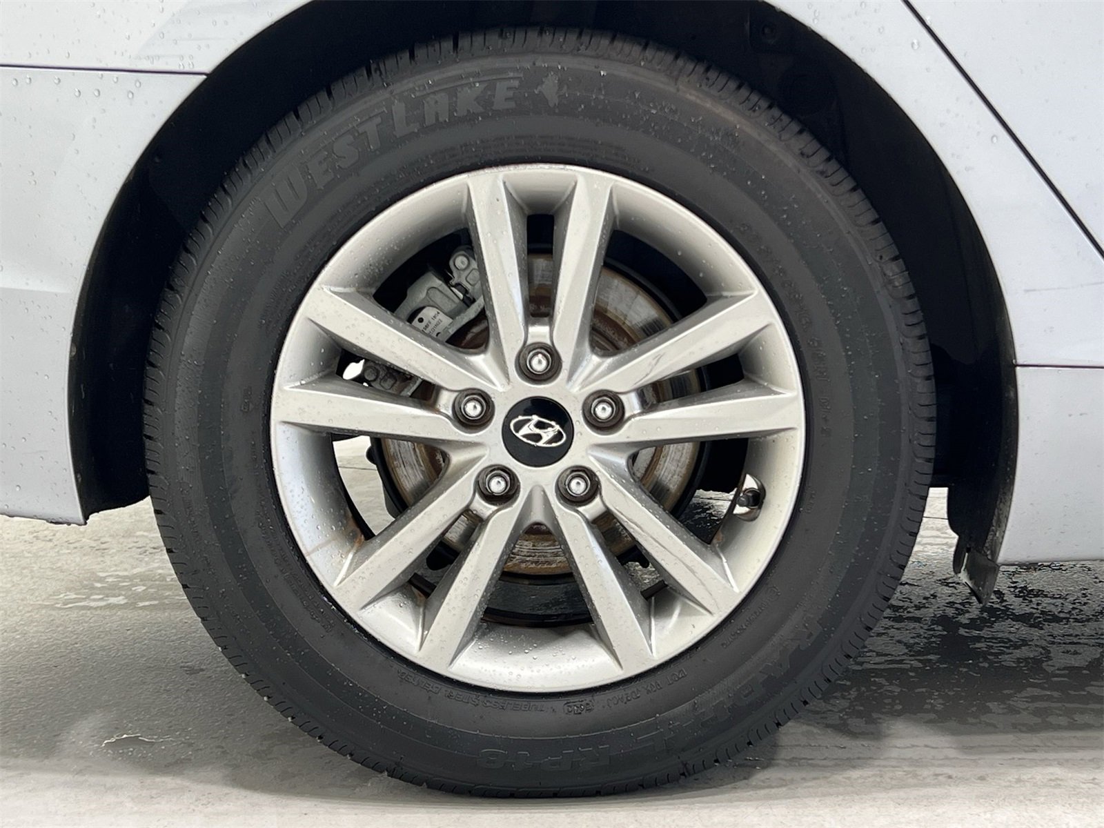 Used 2015 Hyundai Sonata SE image 10