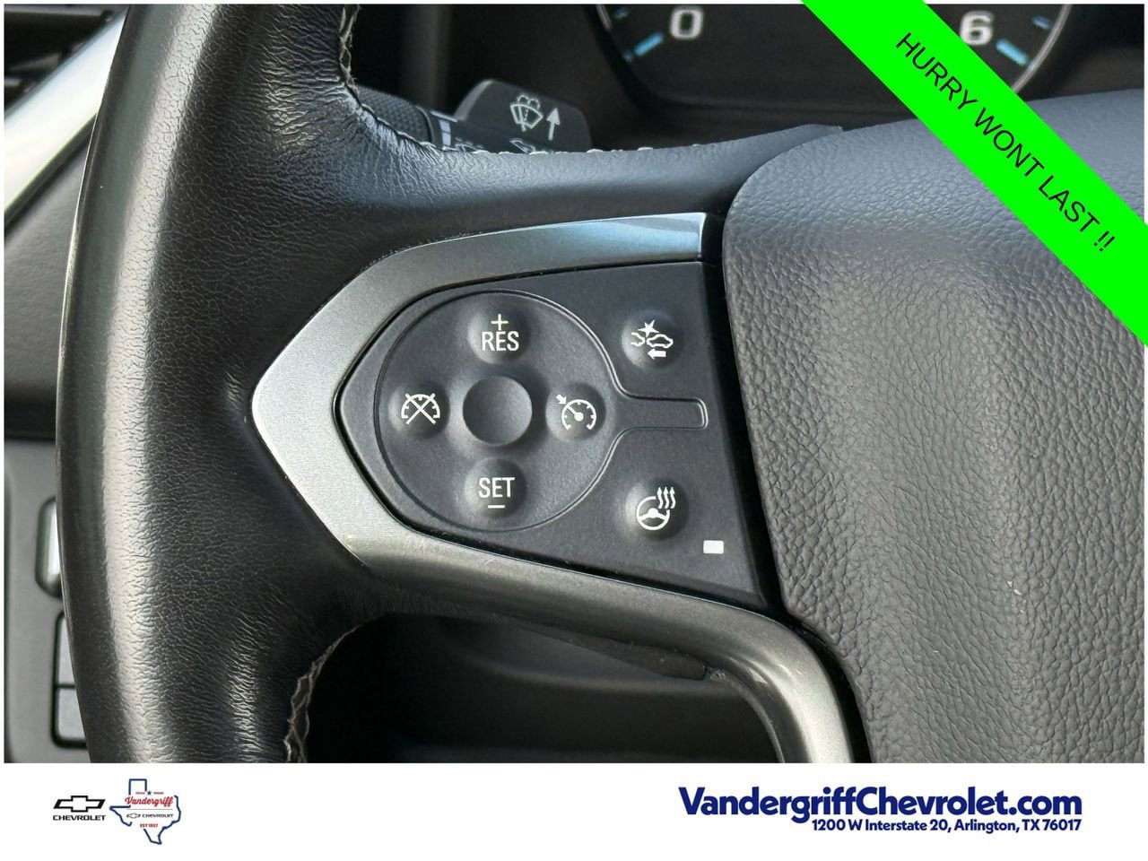 Used 2018 Chevrolet Tahoe Premier AWD/4WD image 14