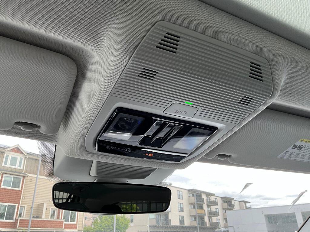 New 2026 Volkswagen Tiguan SE AWD/4WD image 17