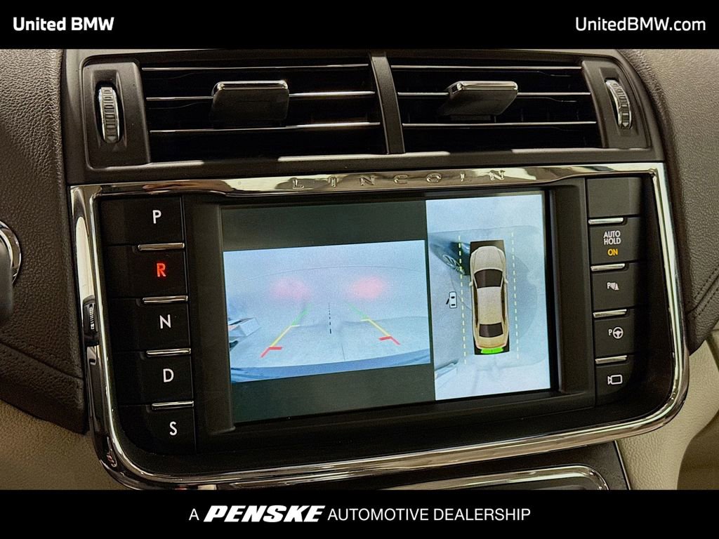 Used 2019 Lincoln Continental Reserve image 9