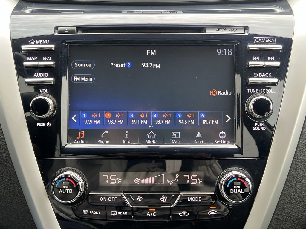 Used 2017 Nissan Murano Platinum w/ Platinum Technology Package FWD image 16