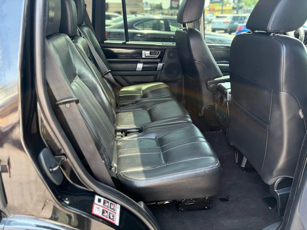 Used 2015 Land Rover LR4 HSE LUX AWD/4WD image 22