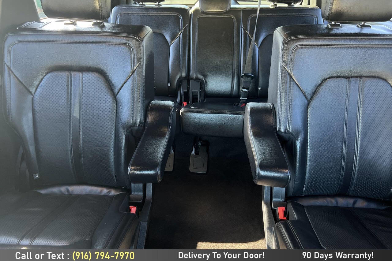 Used 2020 Ford Expedition Limited image 26