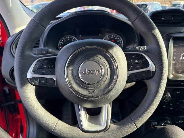 Used 2023 Jeep Renegade Latitude image 27