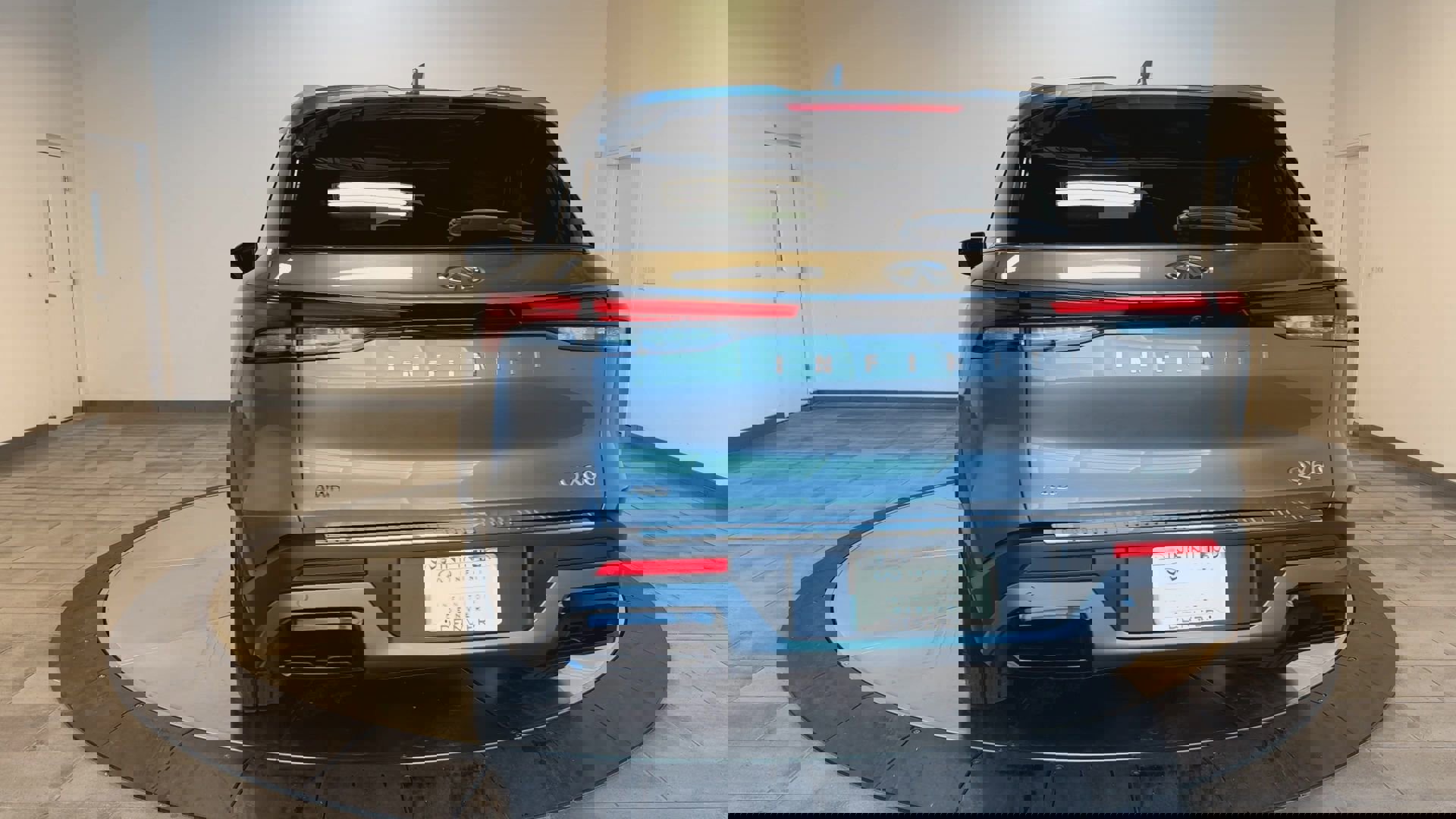 Certified 2023 INFINITI QX60 Luxe w/ Cargo Package image 6