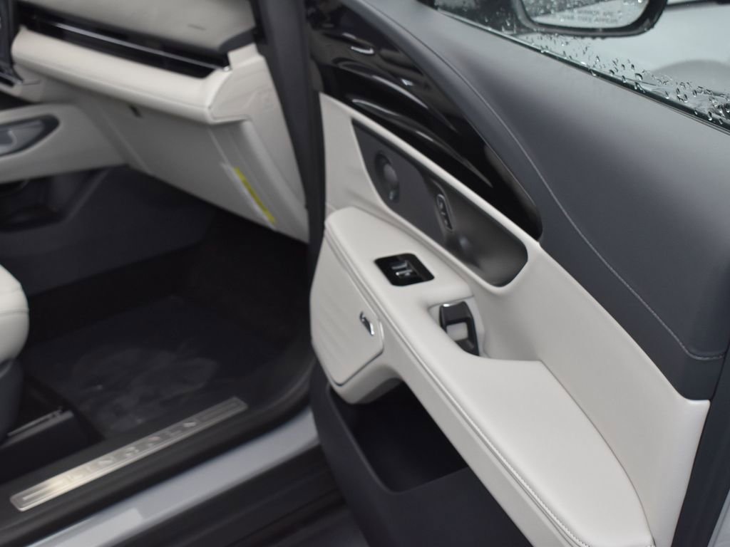 New 2026 Lincoln Nautilus Premier w/ Equipment Group 102A image 17