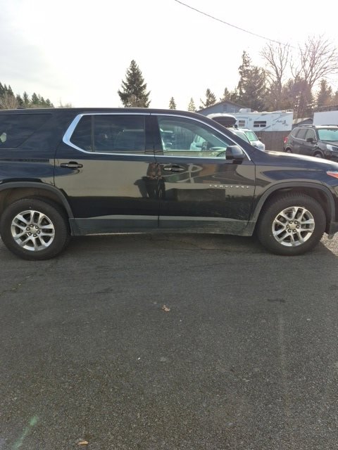 Used 2021 Chevrolet Traverse LS w/ LPO, Floor Liner Package image 7