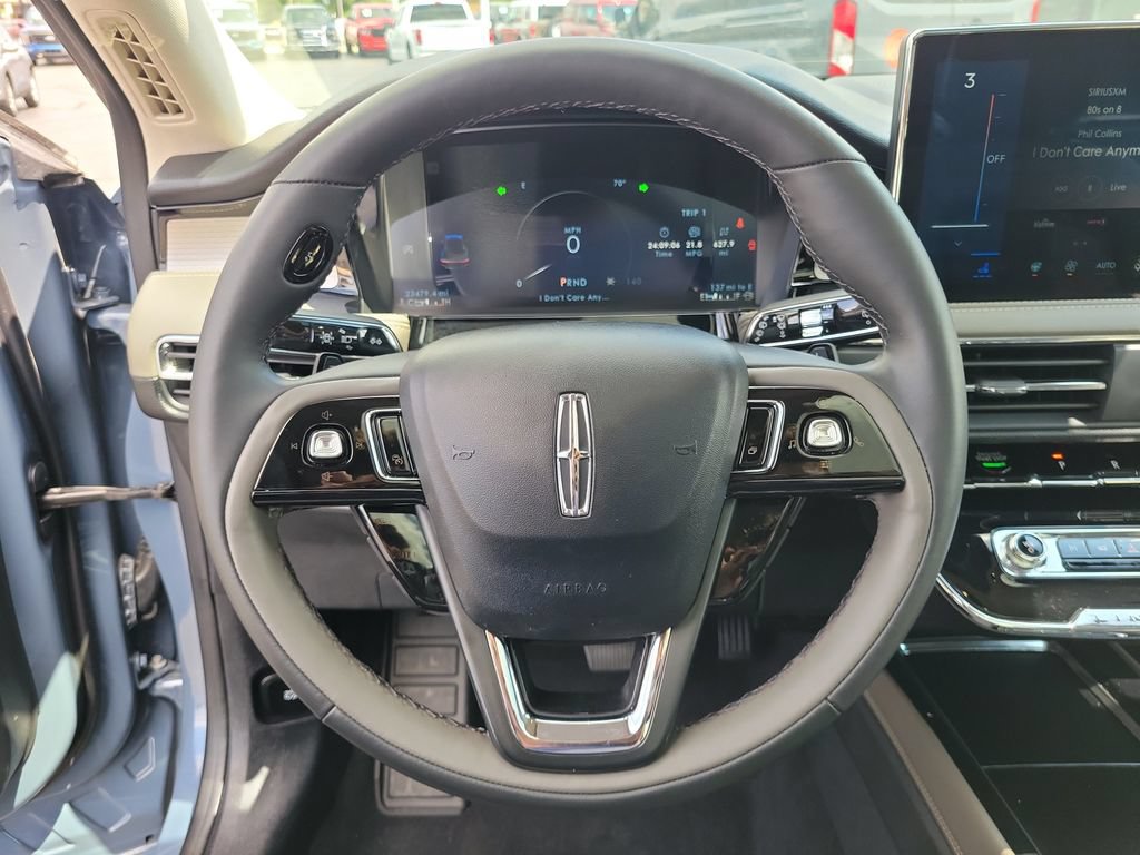 Certified 2024 Lincoln Corsair AWD w/ Equipment Group 101A image 23