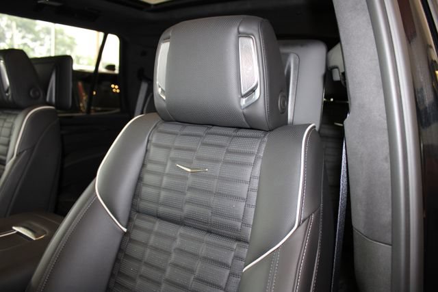 New 2026 Cadillac Escalade V AWD/4WD image 6