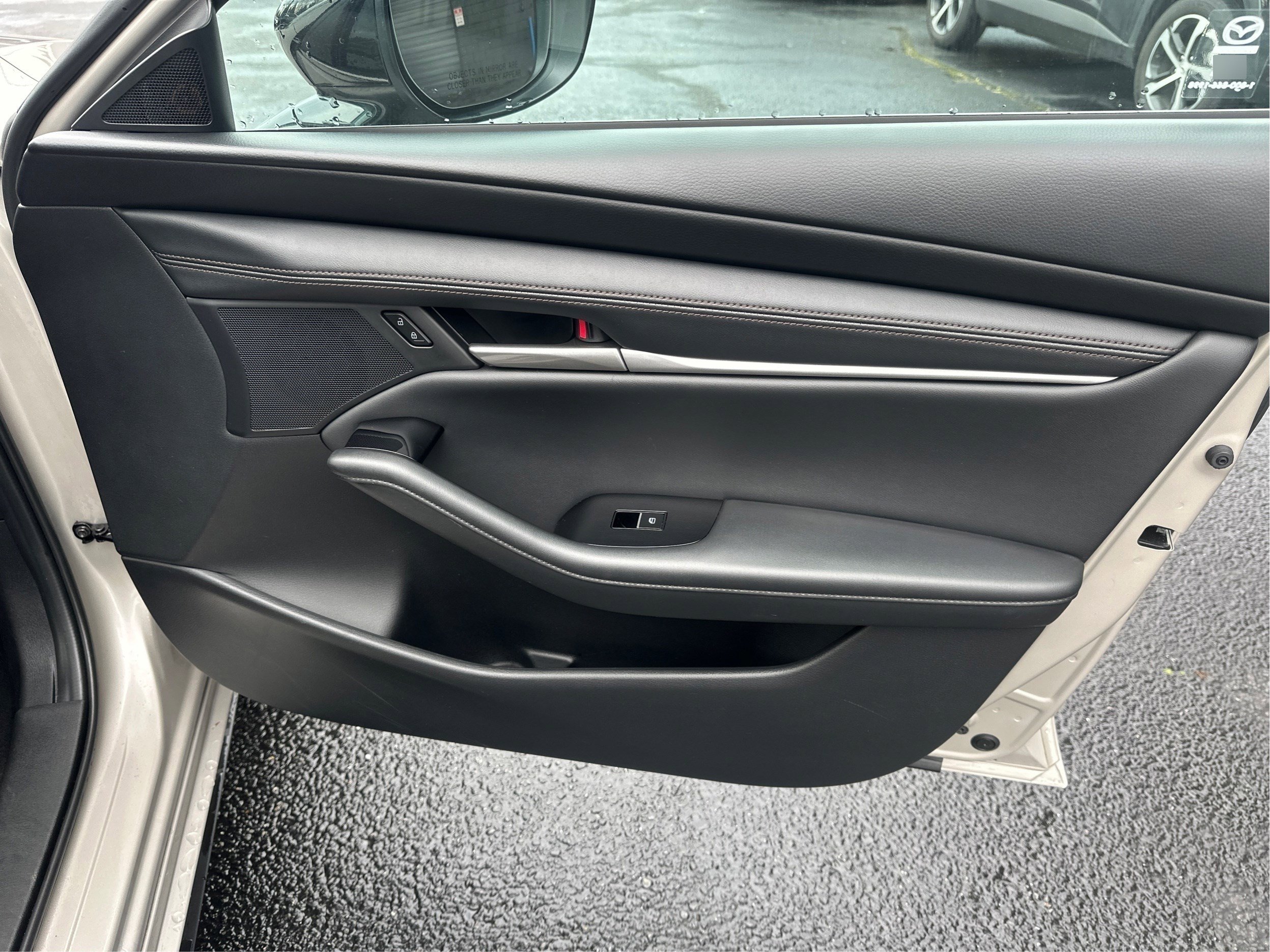 Used 2024 MAZDA MAZDA3 s FWD image 20