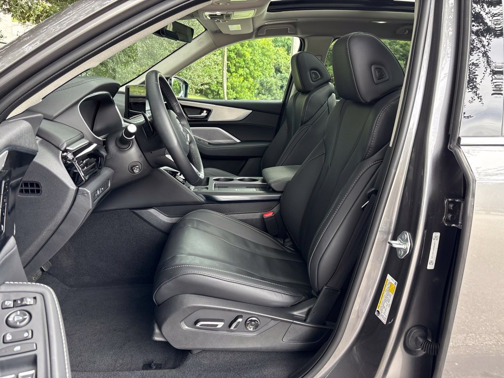 Used 2026 Acura MDX w/ Technology Package FWD image 14