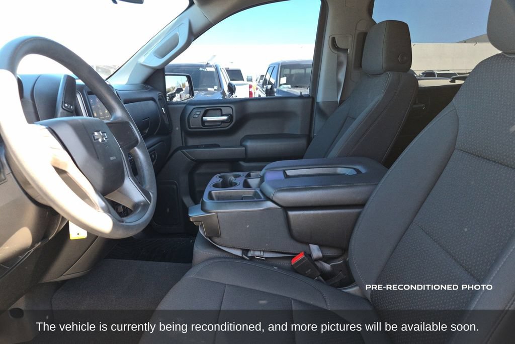 Used 2021 Chevrolet Silverado 1500 Custom Trail Boss w/ LPO, Dark Essentials Package AWD/4WD image 11