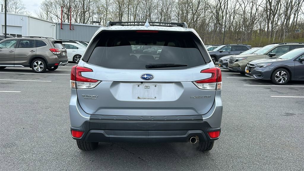 Used 2020 Subaru Forester Limited AWD/4WD image 5