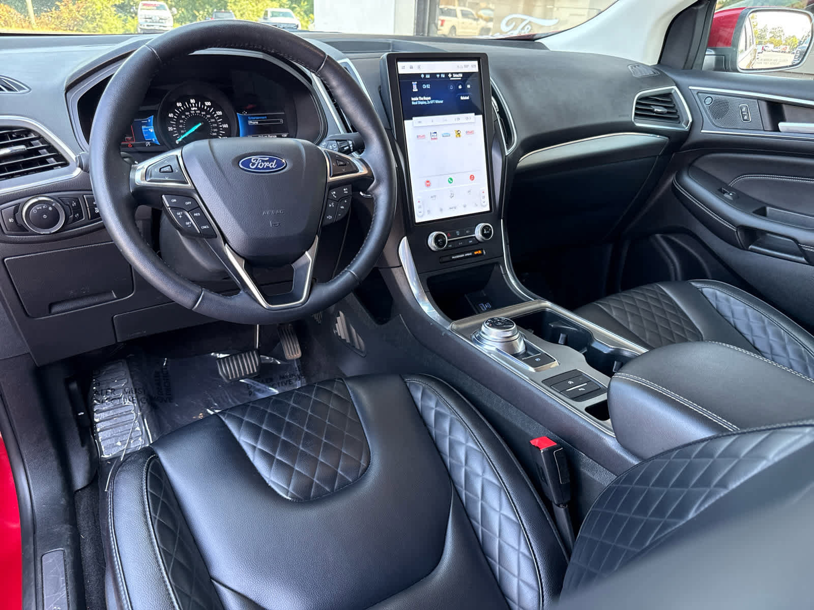 Certified 2024 Ford Edge Titanium image 20