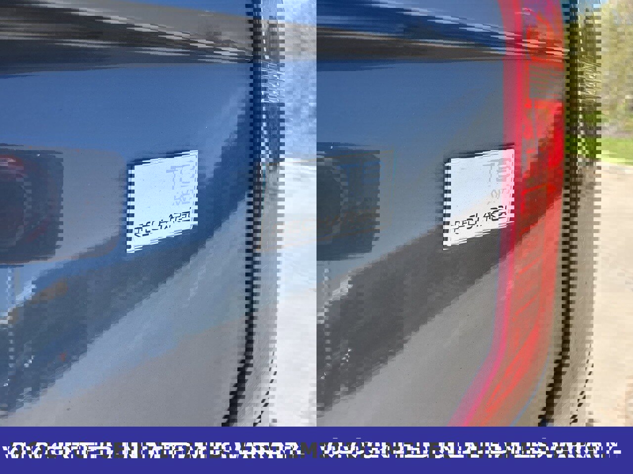 Certified 2023 Volvo XC90 T8 Plus w/ Protection Package Premier image 9