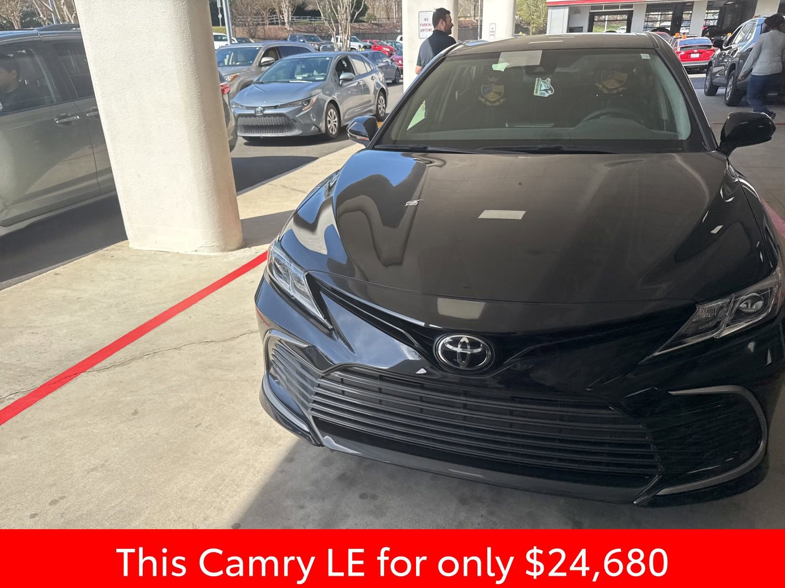 Used 2024 Toyota Camry LE image 3