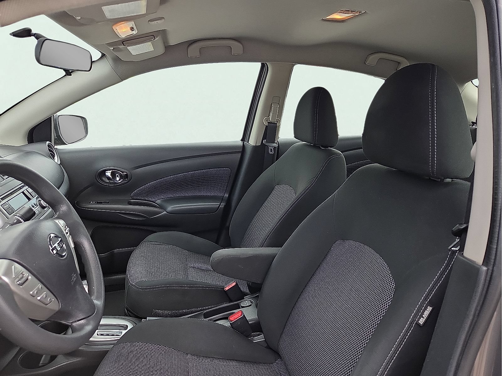Used 2017 Nissan Versa SV FWD image 13