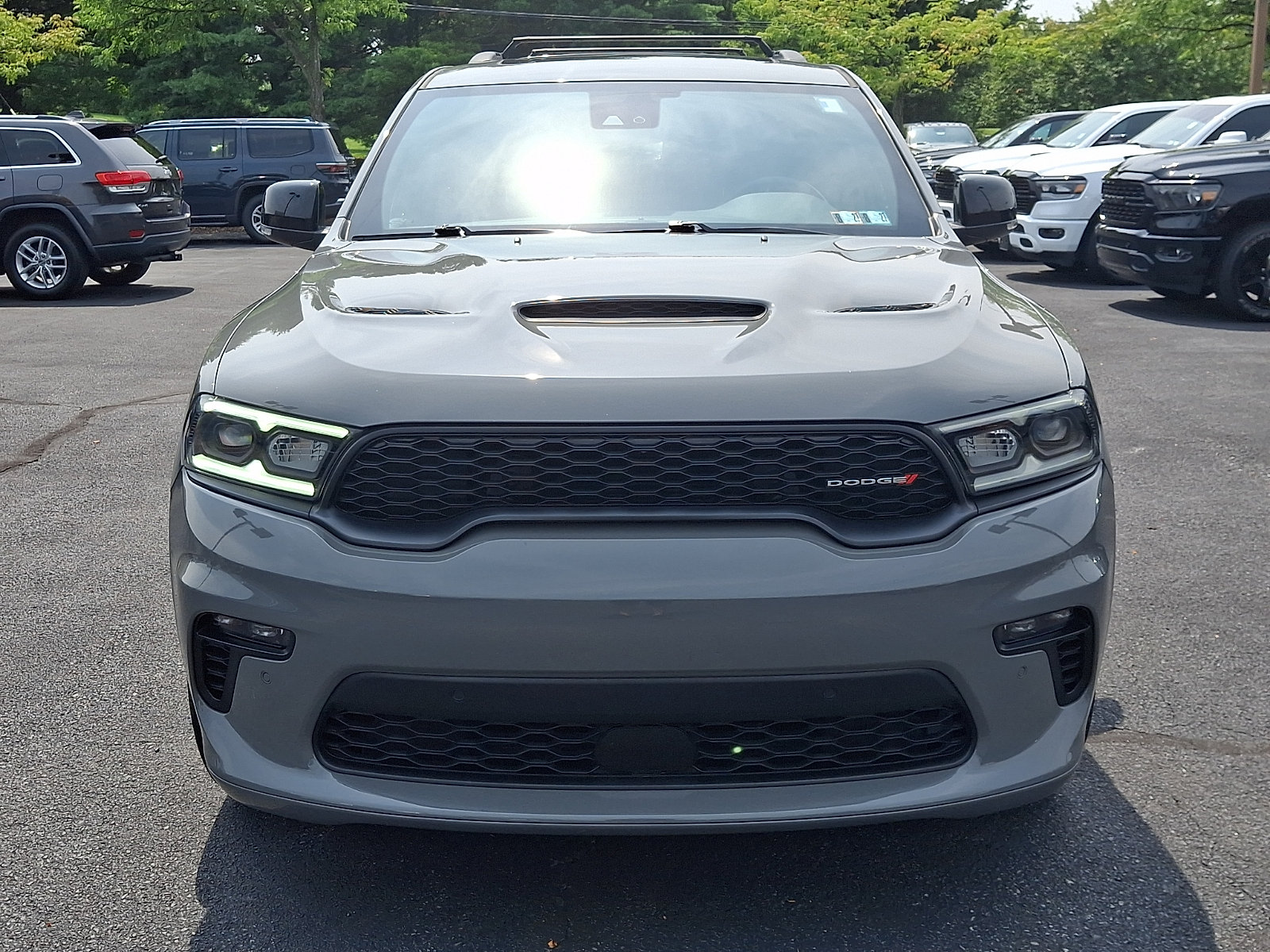 Used 2023 Dodge Durango R/T AWD/4WD image 2