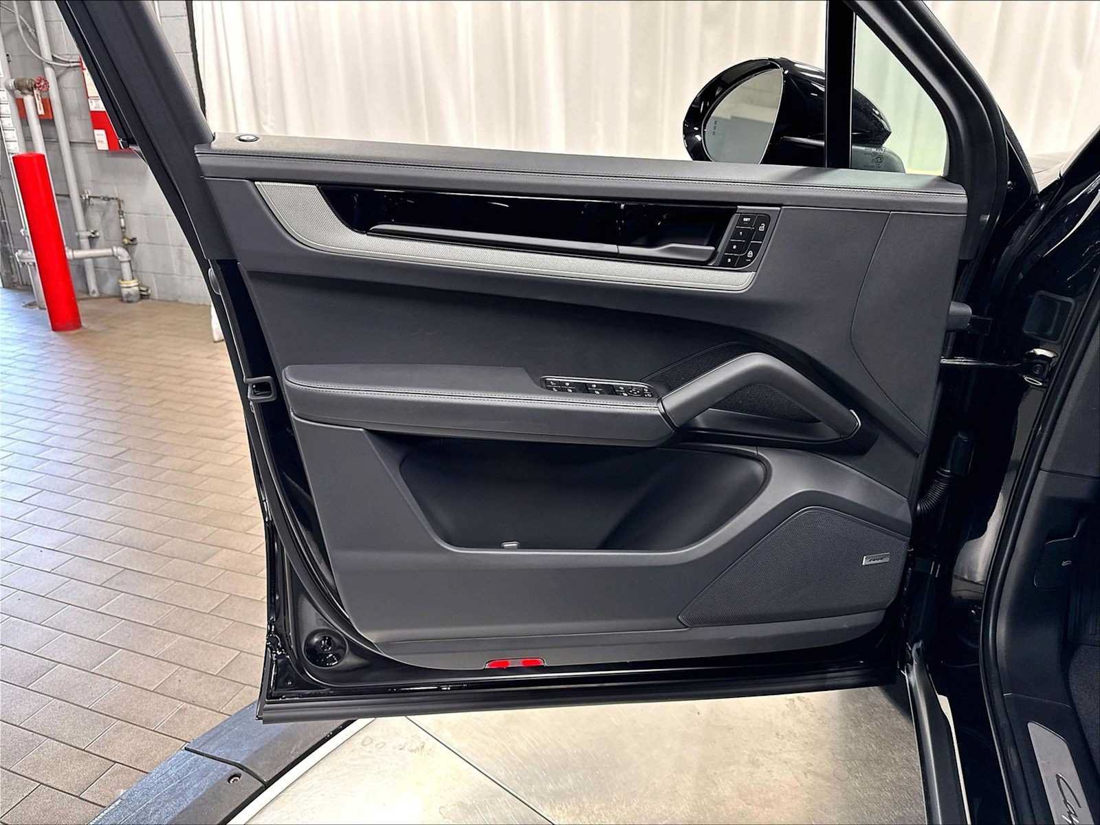 New 2026 Porsche Cayenne S AWD/4WD image 22