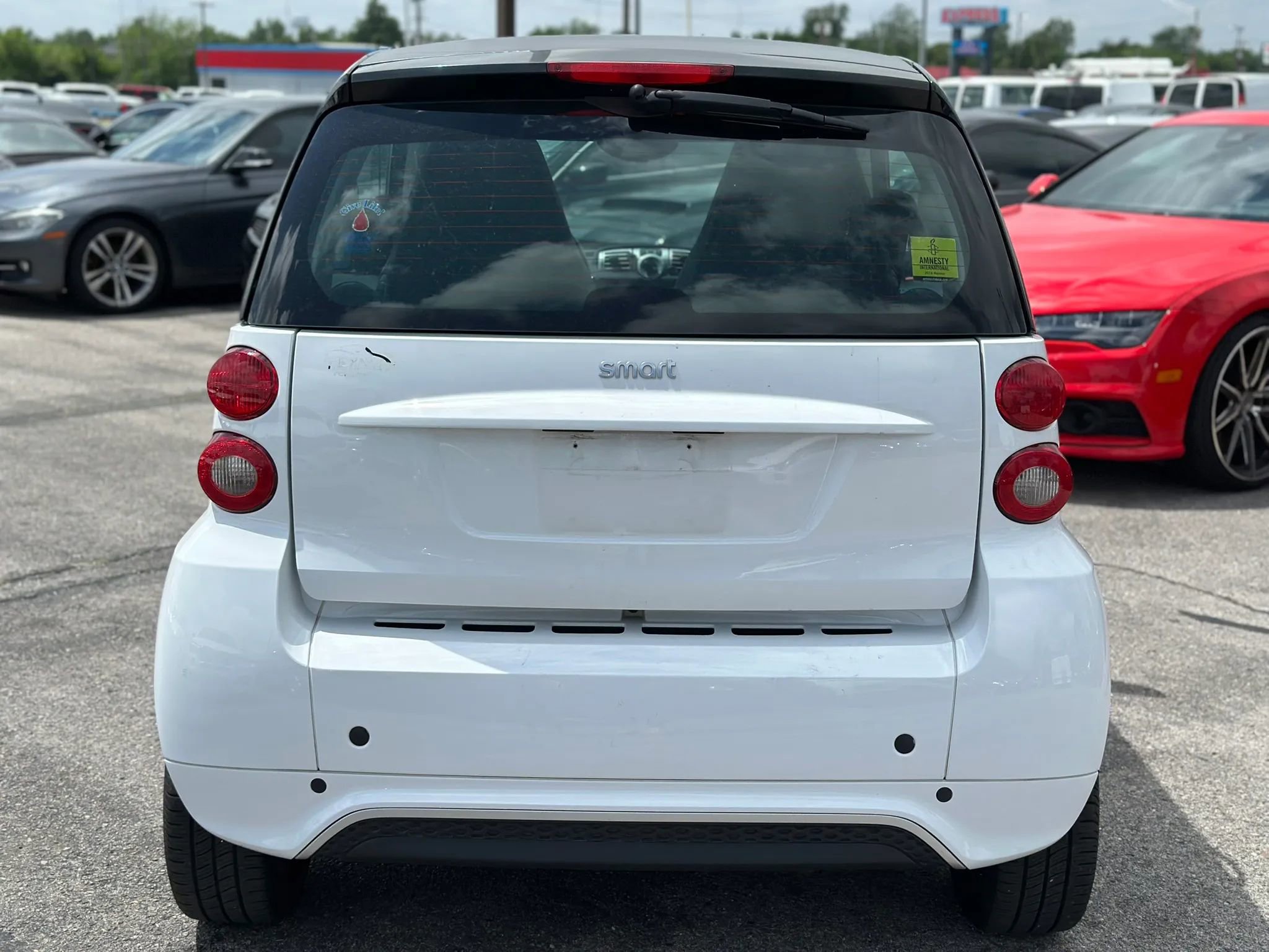 Used 2015 smart fortwo pure RWD image 7