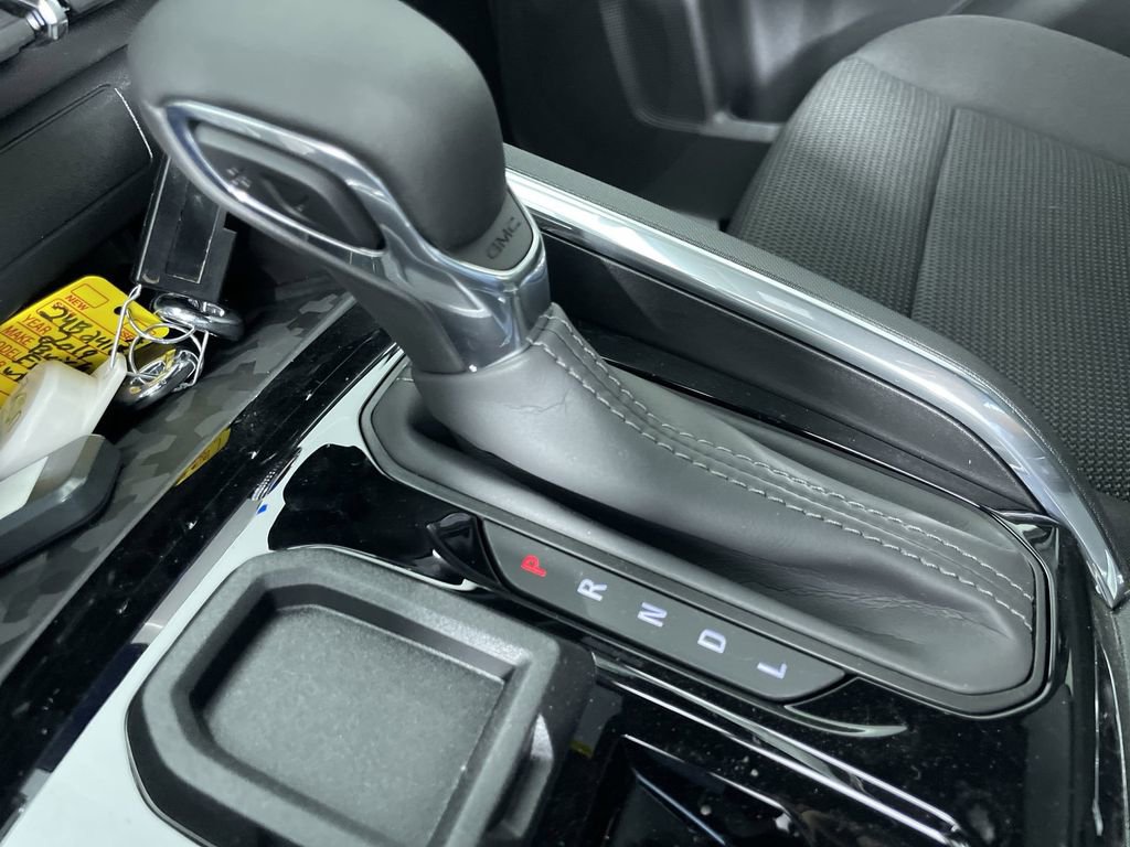 Used 2025 GMC Canyon Elevation RWD image 16