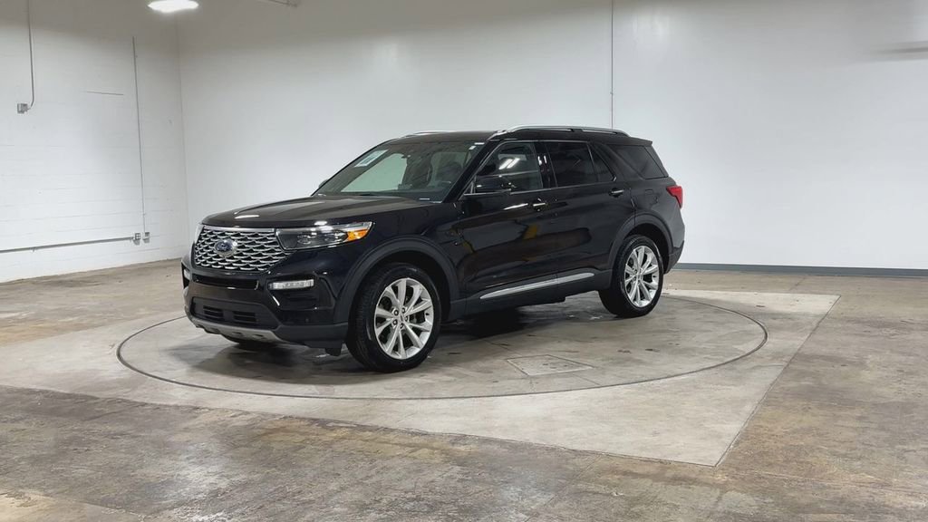 Used 2022 Ford Explorer Platinum w/ Equipment Group 601A AWD/4WD image 5