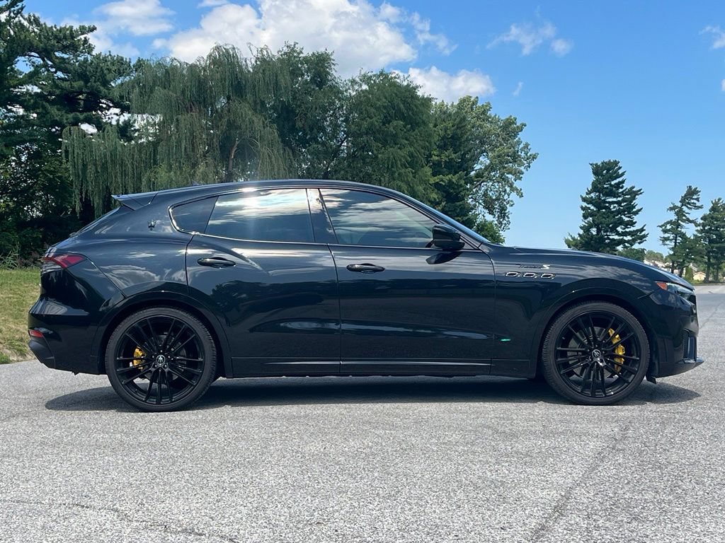 Used 2022 Maserati Levante Modena S AWD/4WD image 8