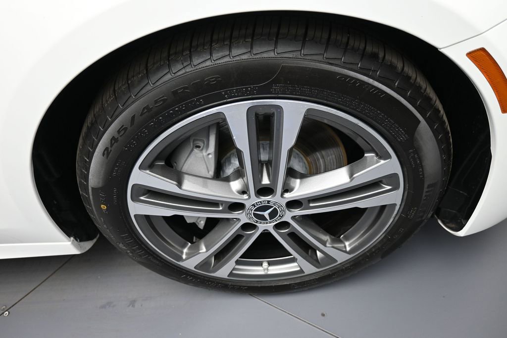 Used 2023 Mercedes-Benz E 350 4MATIC Sedan w/ Premium Package image 13