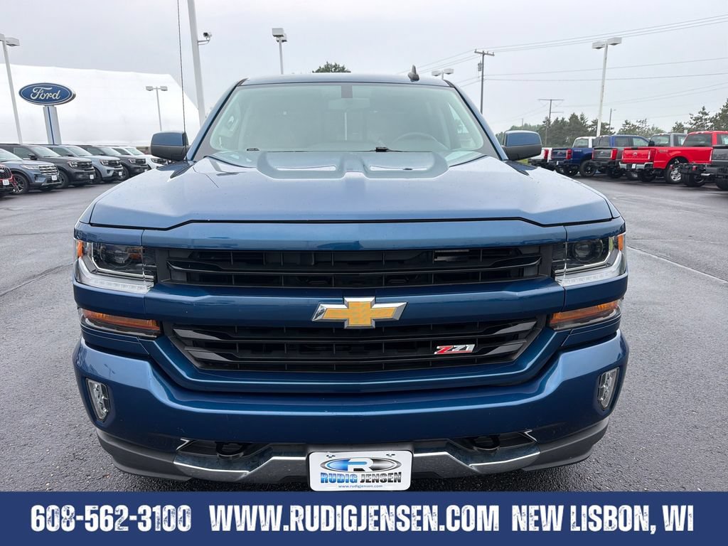 Used 2018 Chevrolet Silverado 1500 LT w/ All Star Edition AWD/4WD image 8
