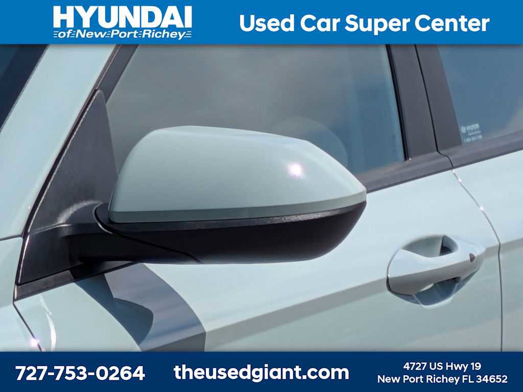 Used 2024 Hyundai Kona SE image 11