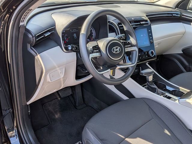 Used 2023 Hyundai Tucson SE FWD image 13