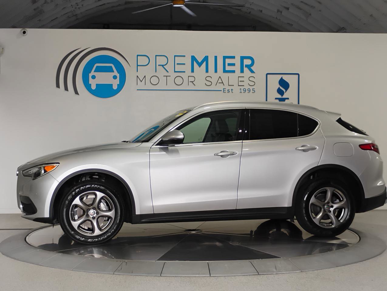 Used 2021 Alfa Romeo Stelvio Sprint w/ Active Assist 1 Package RWD image 2