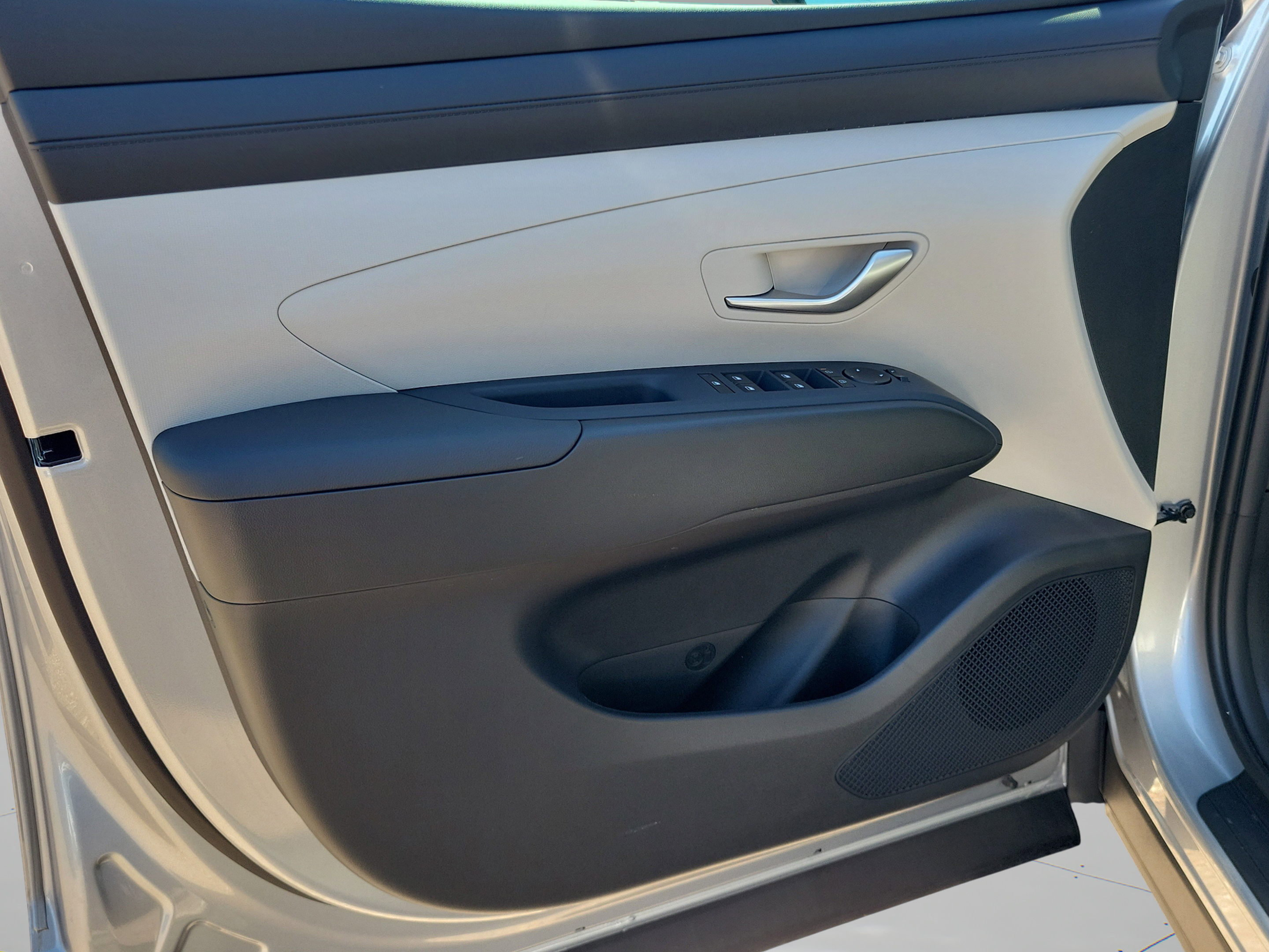 New 2026 Hyundai Tucson SEL Plus FWD image 16
