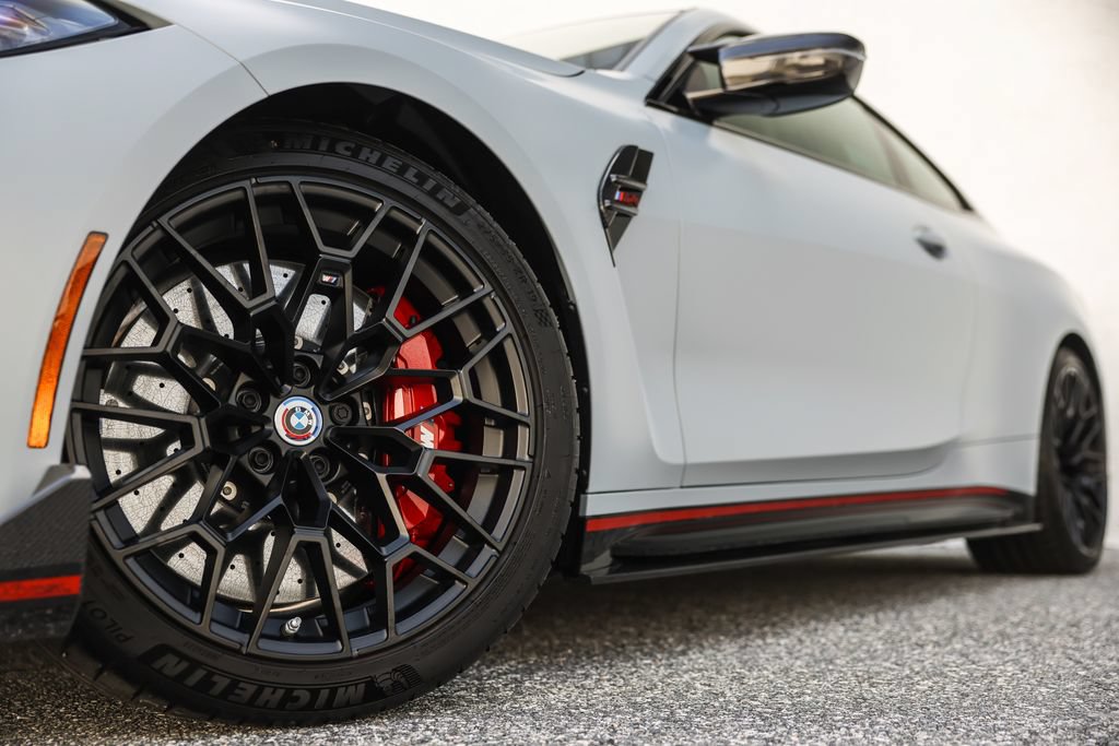 Used 2023 BMW M4 CSL RWD image 15